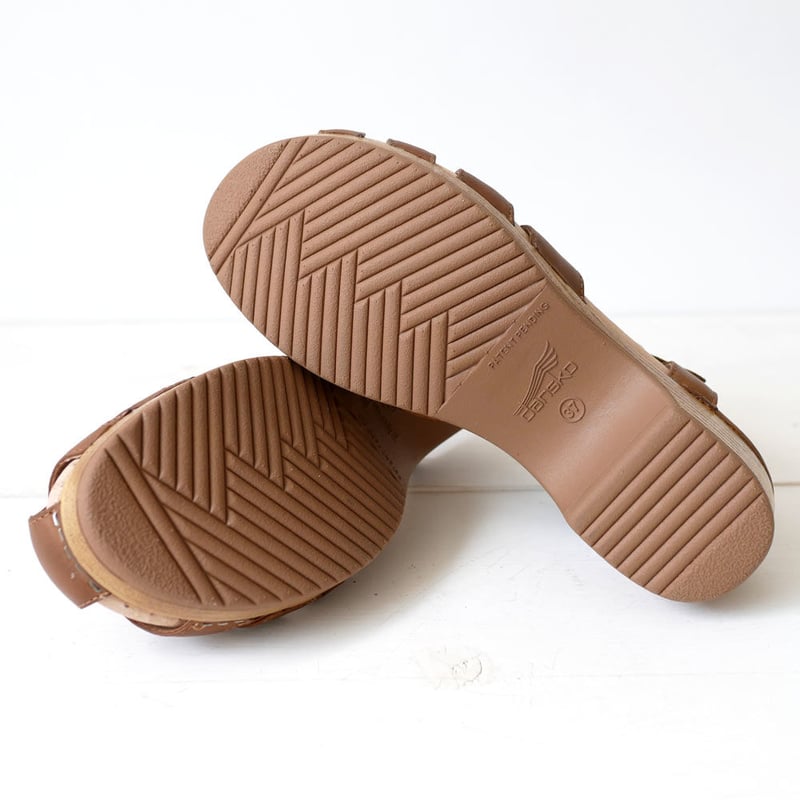DANSKO｜ダンスコ｜Brie Oiled Pull Up｜ブリー｜071600｜ BRO