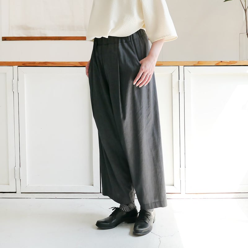 NO CONTROL AIR クールマックス スリムテーパードパンツ M NO CONTROL AIR クールマックス スリムテーパードパンツ M NO