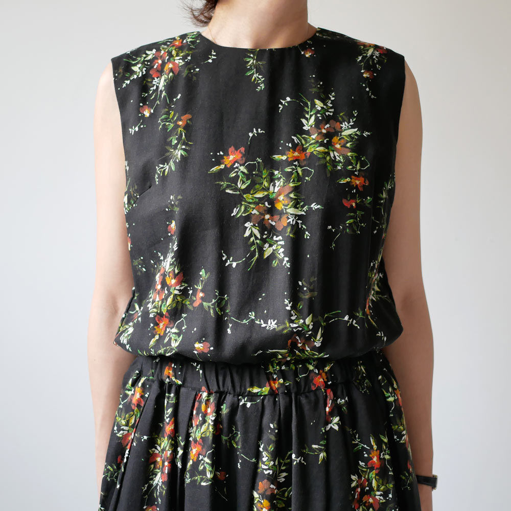 SACRA ｜ サクラ コットンリヨセル マルチフラワー ノースリーブ