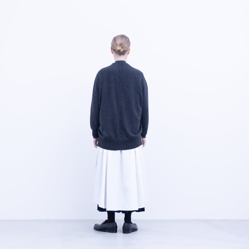 NO CONTROL AIR｜ノーコントロールエアー｜ホワイトカシミヤ・横編