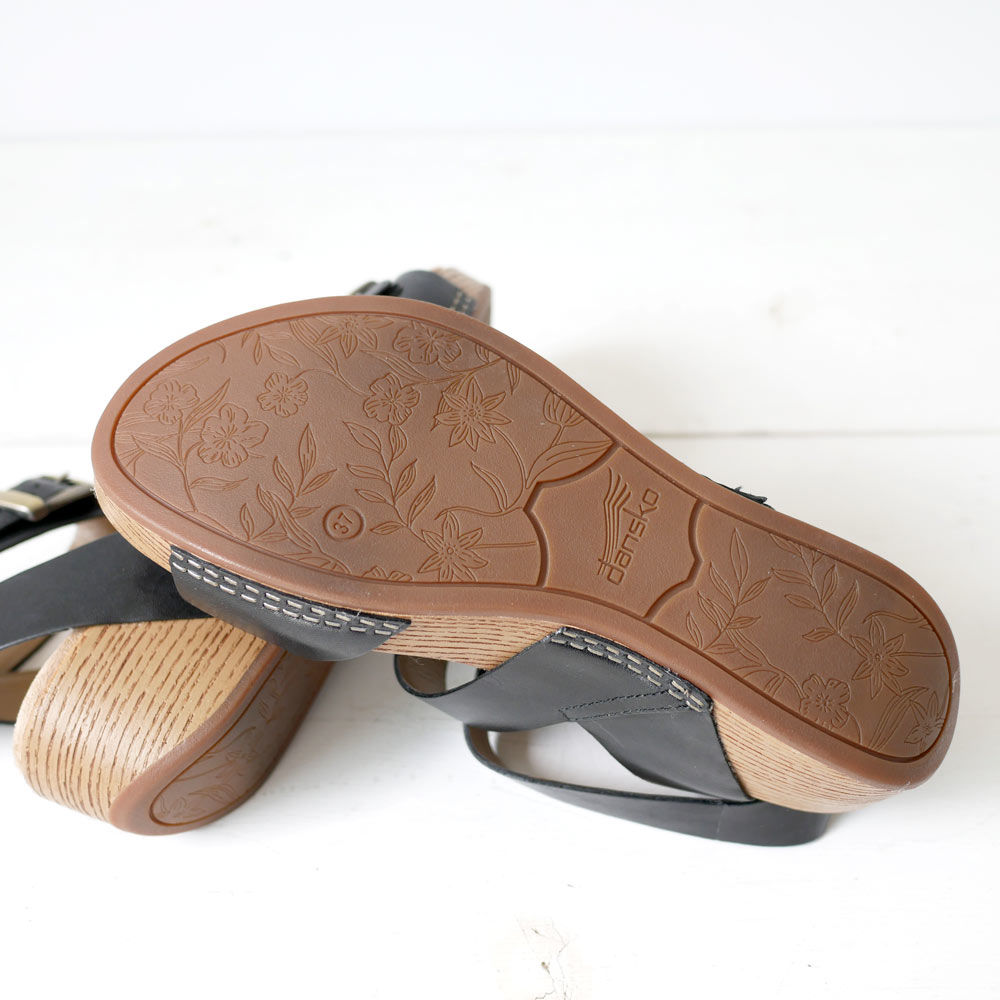 DANSKO｜ダンスコ｜LOU｜ルー｜ Black Burnished Calf | GOU