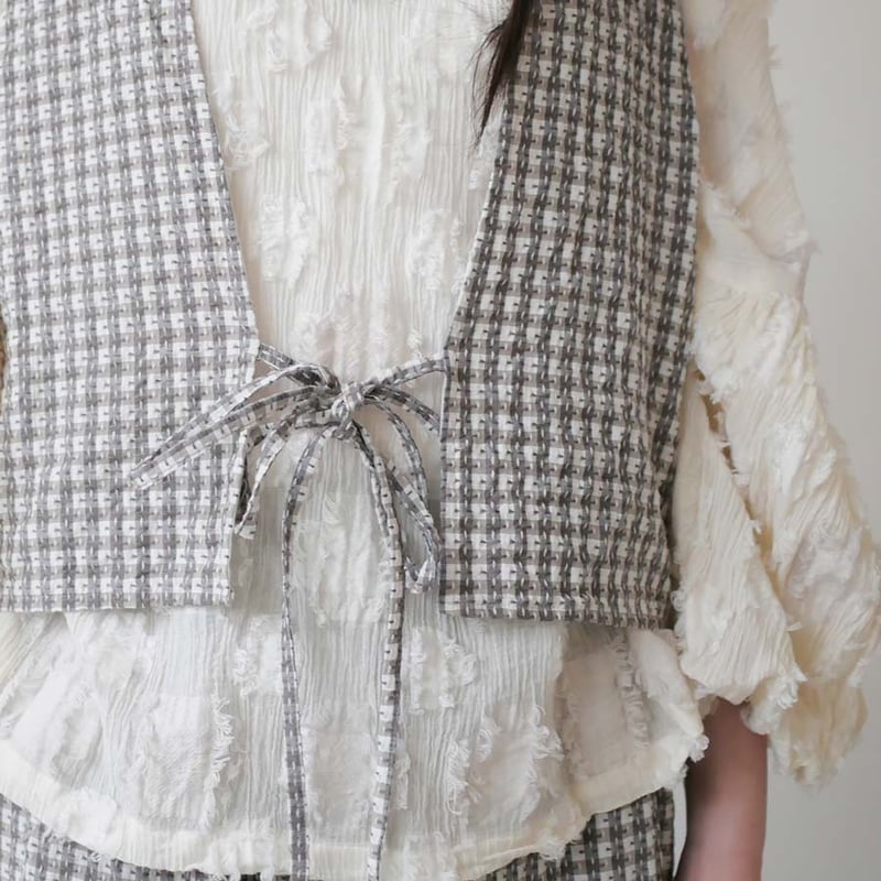 qiri｜キリ｜sashiko check vest｜beige | GOUACHE FUKUOKA