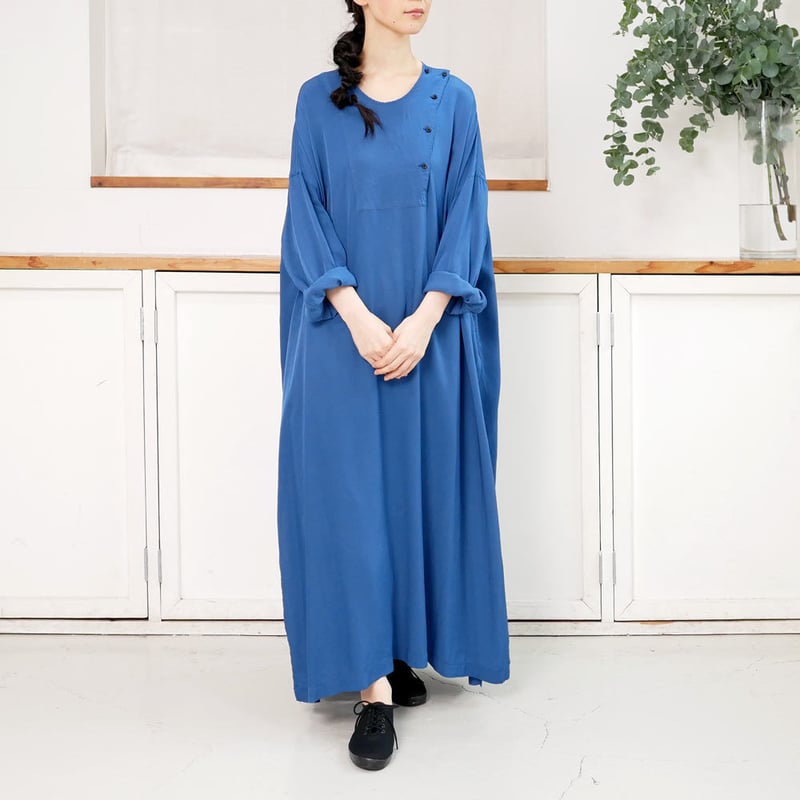 極美品✨NO CONTROL AIR　ワンピース　38　紺　洗える NO CONTROL AIR (ノーコントロールエアー) アセテート