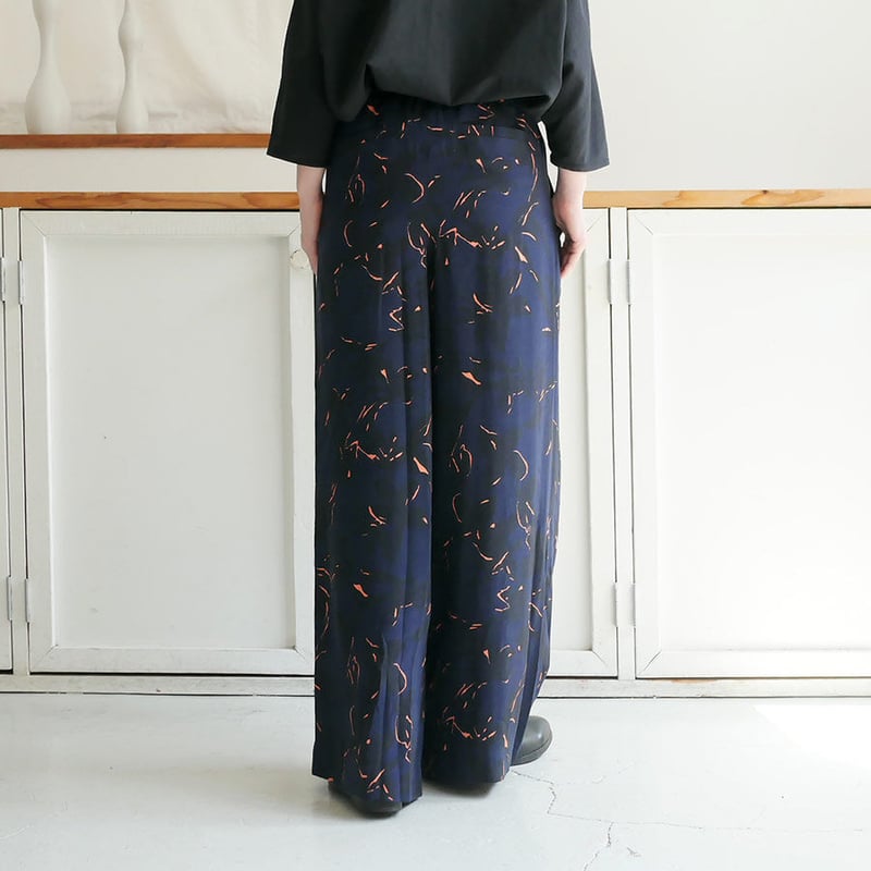 SACRA｜サクラ ｜SHADOW FLOWER PANTS｜シャドウフラワーパンツ