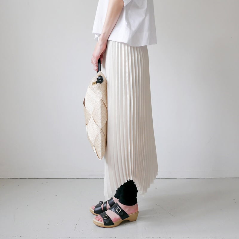 VIOLAd'ORO｜ヴィオラドーロ ｜アバカメッシュトート｜V-8518