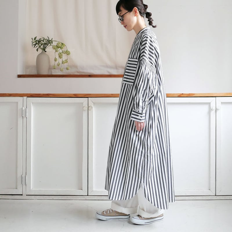 UNIVERSAL TISSU｜ユニヴァーサルティシュ｜ストライプバンドカラー