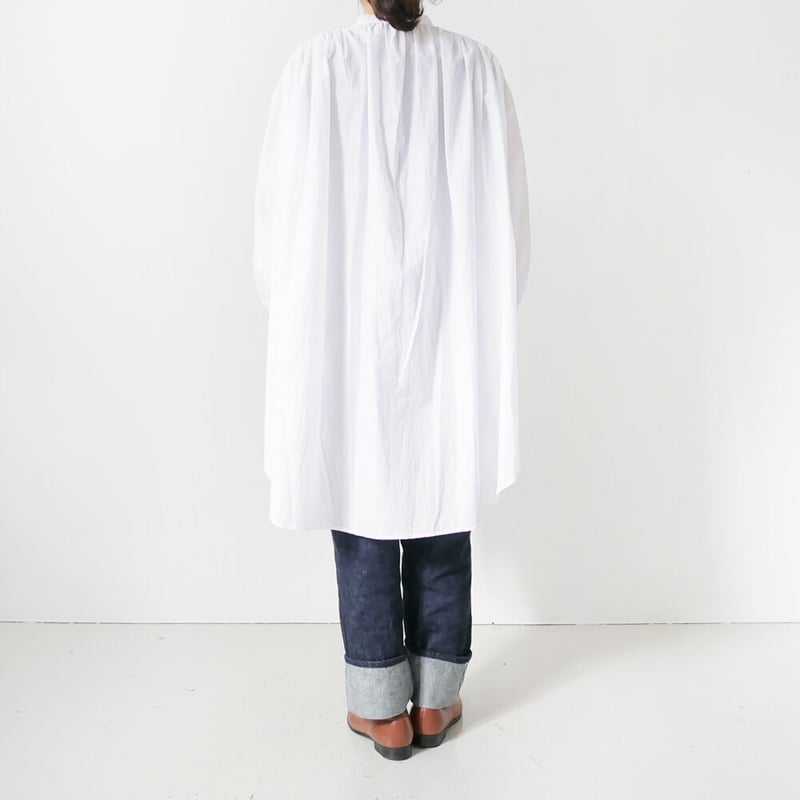 UNIVERSAL TISSU｜ ユニヴァーサルティシュ｜バンドカラーシェルボタン