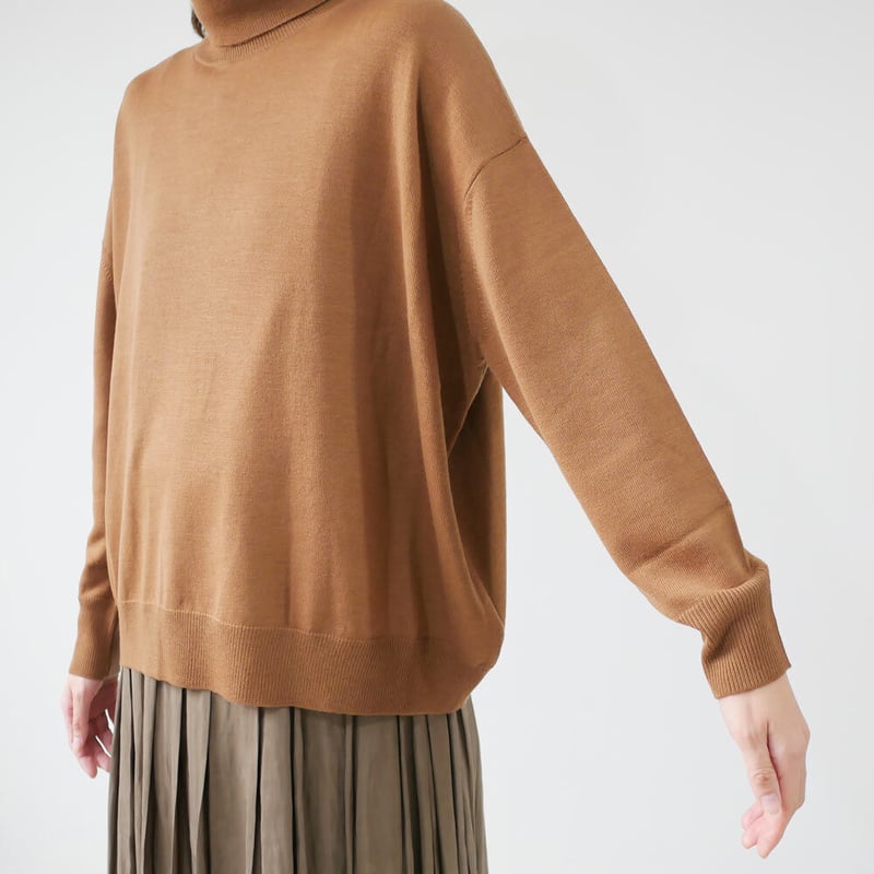 SACRA｜サクラ ｜EXTRA FINE MERINO TOP｜ エクストラ ファインメ リ