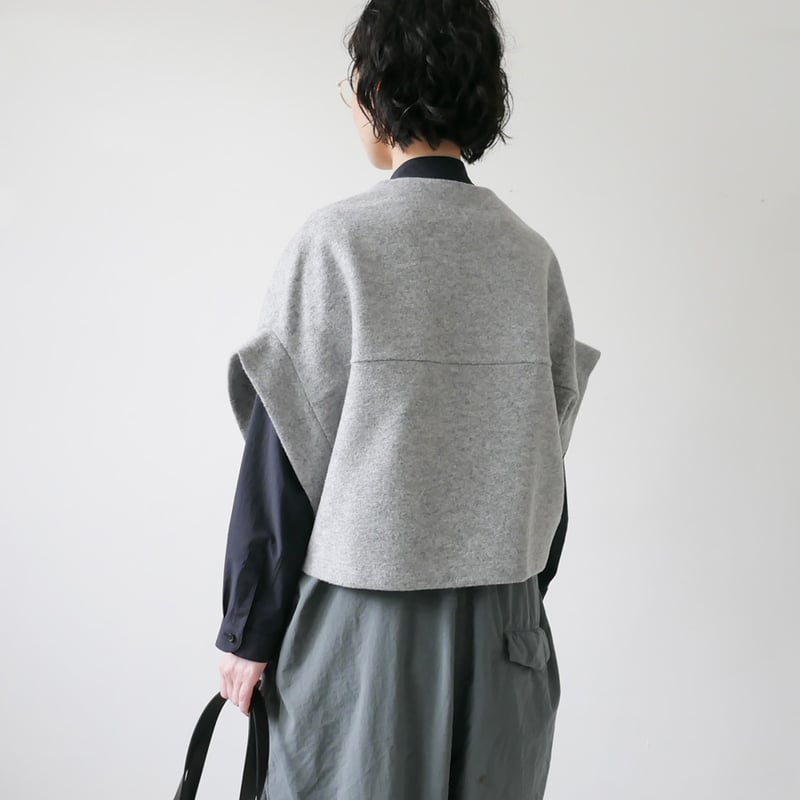 SI-HIRAI｜スーヒライ｜ SHORT ROBE｜CHAW25-60115 ｜MELANG