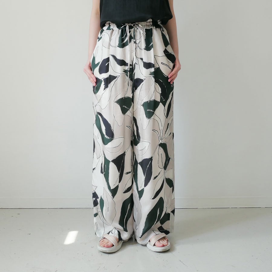 SACRA　パンツ SACRA｜サクラ ｜リーフ柄ワイドパンツ｜MODERN LEAVES PANTS｜12621