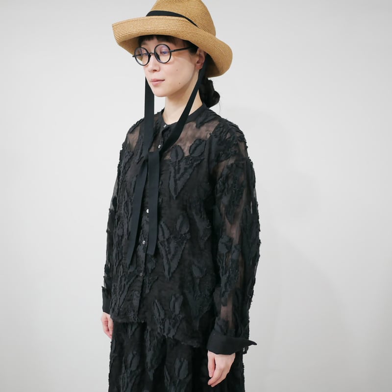qiri チューリップジャガードブラウス(セット割あり) qiri チューリップジャガードブラウス(セット割あり) - メルカリ