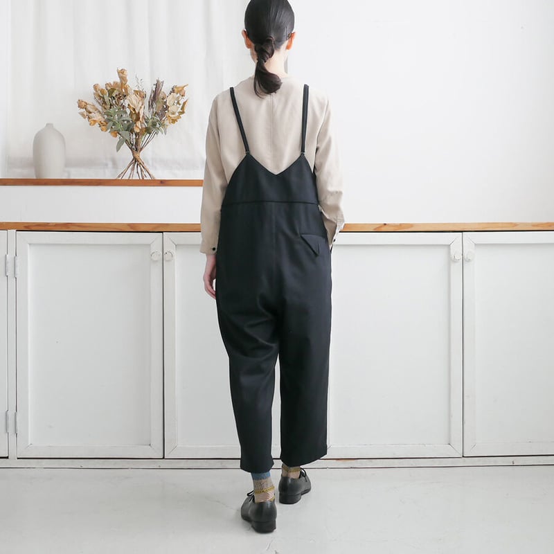 NO CONTROL AIR｜ノーコントロールエアー｜梳毛ウール＆ポリエステル