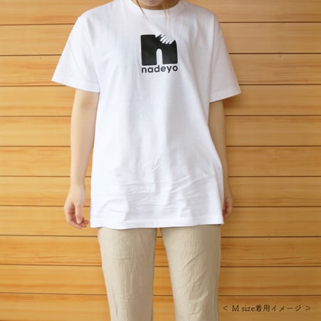 n　Tシャツ