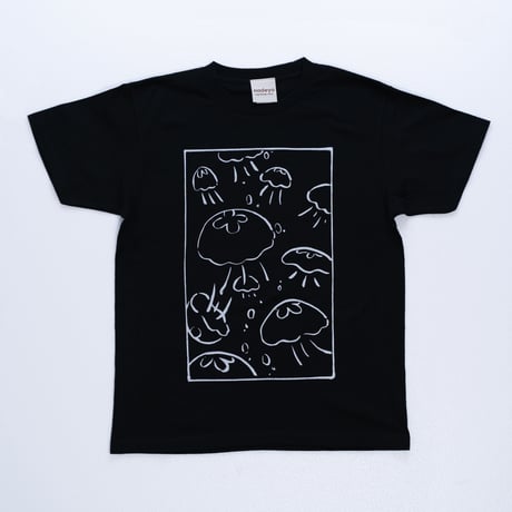 気ままなクラゲ　Tシャツ