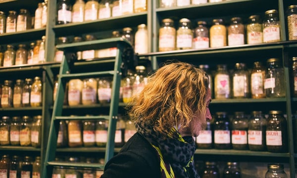 Amikole コンディショナー（クランベリーローズヒップ）1000ml CATEGORY ヘアケア | AMIKOLE ONLINE STORE