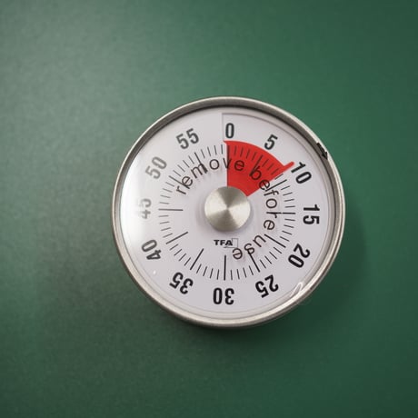 Analogue kitchen timer PUCK