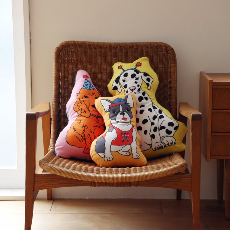 The Enjoy C&D Club Cushion | TOCA by lifart