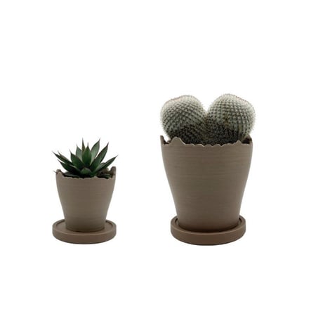 Plastic Pot Cliff No.4