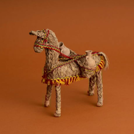 BURRO DECORADO CON CANTAROS