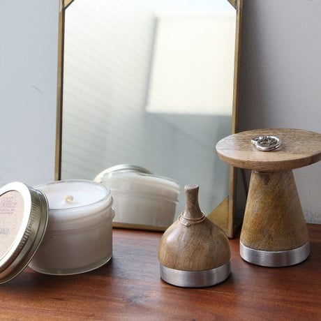 M/C Ring Stand
