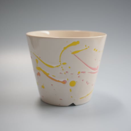SPLASH POT