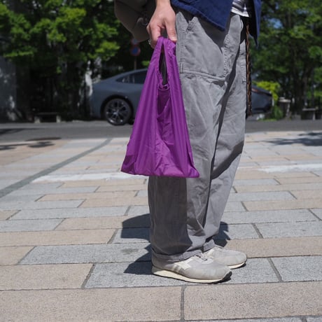 NEOPRENE MESSENGER BAG