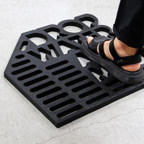 Rubber Mat “Drop water and mud”