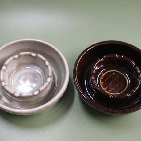 SLIPWARE ASHTRAY