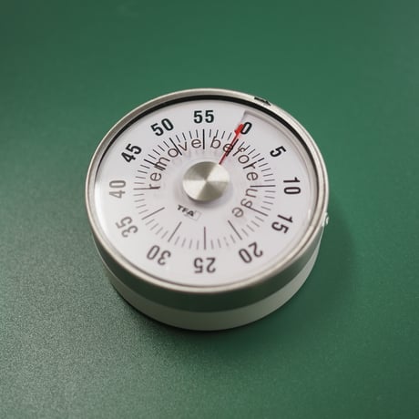 Analogue kitchen timer PUCK