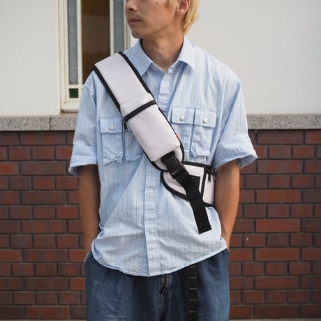 ONE SHOULDER BODY WARA BAG