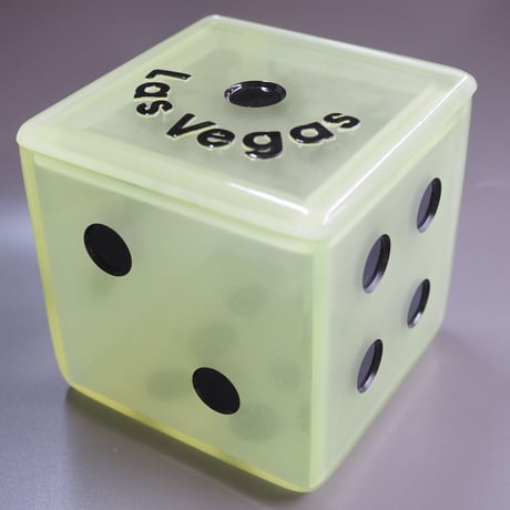 6in DICE BOX