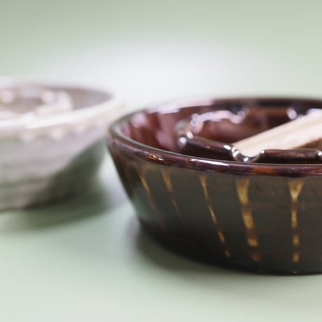 SLIPWARE ASHTRAY