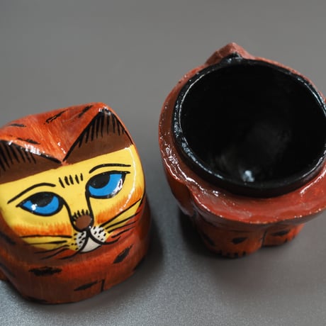 Papier Mache Standing Cat