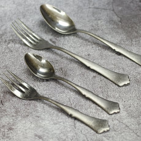 classical cutlery ”for tea”