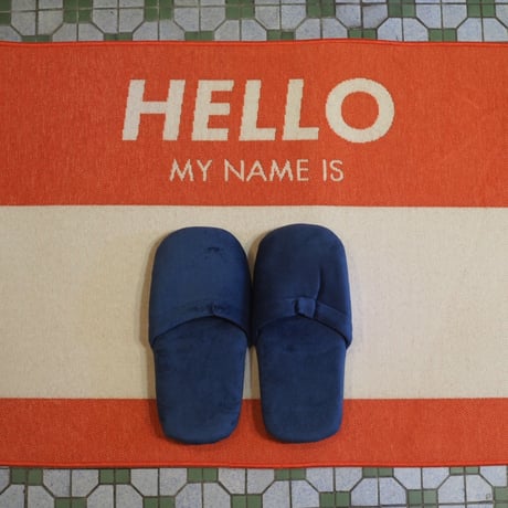 HELLO RUG