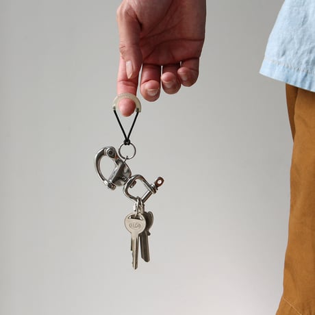Maratac Zipper Pull-Hi Viz "Clear glow"