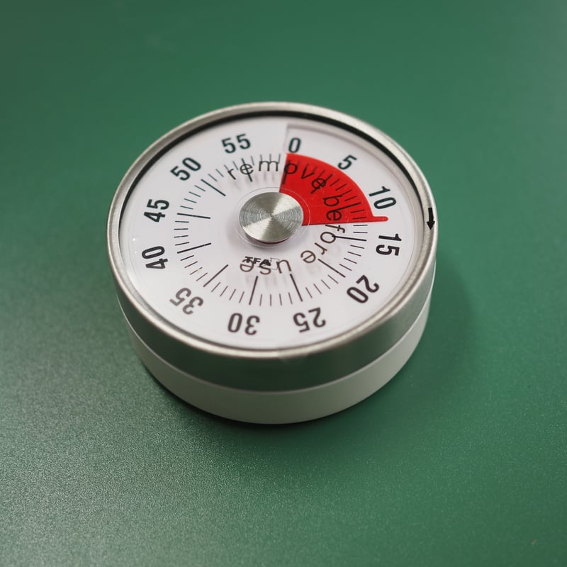 Analogue kitchen timer PUCK | TOCA by lifart