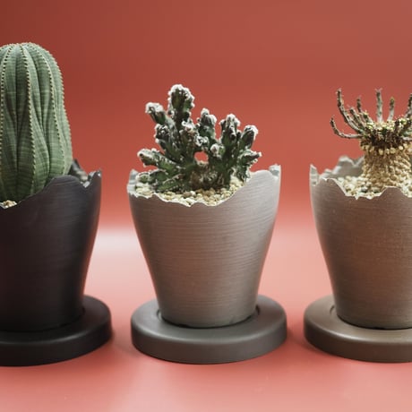Plastic Pot Cliff No.3