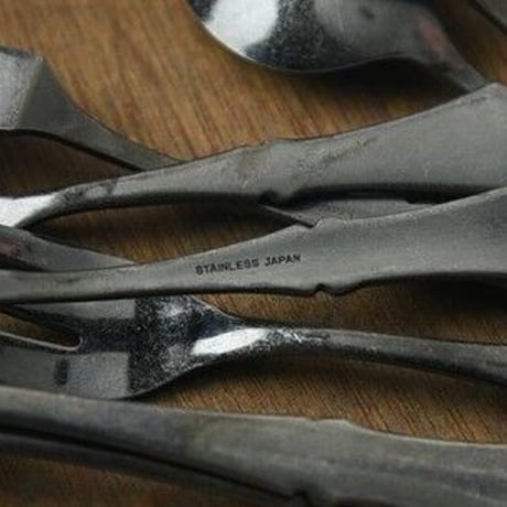 classical cutlery ”for tea”