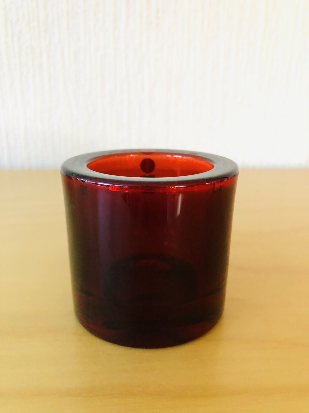 iittala/イッタラ/Kivi/キビ/キャンドルホルダー/クランベリー iittala/イッタラ/Kivi/キビ/キャンドルホルダー/クランベリー