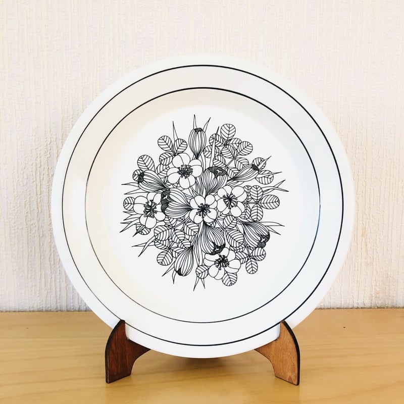 ARABIA アラビア　クロッカス 皿　プレート　24センチ ARABIA アラビア クロッカス 24cmプレート