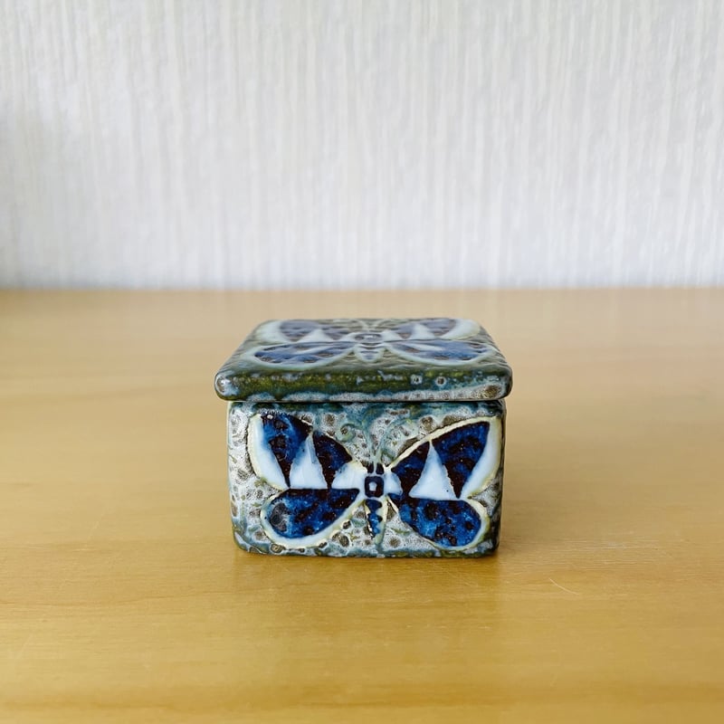 ロイヤルコペンハーゲン ストーンウェア ピルボックス No 1055/5325