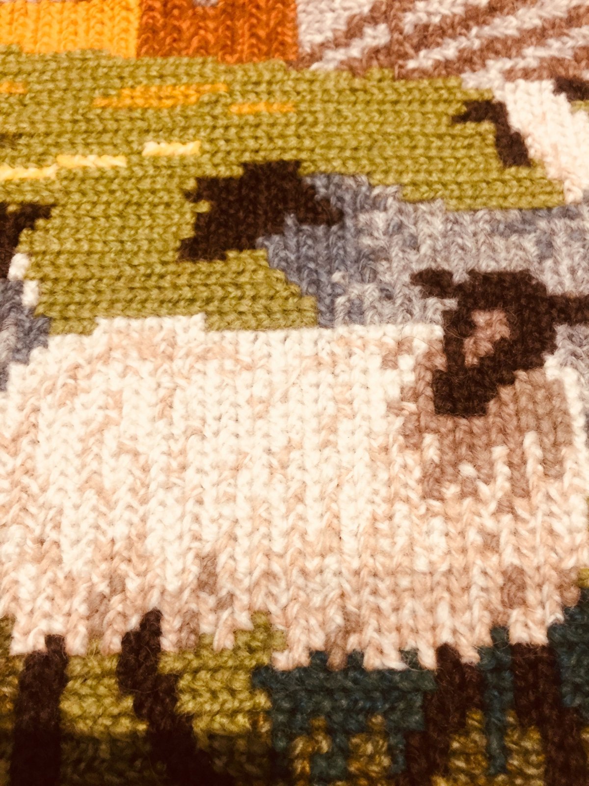 6/21までに! ヨーロッパ式刺繍絵タペストリー: Winter in the Mountain