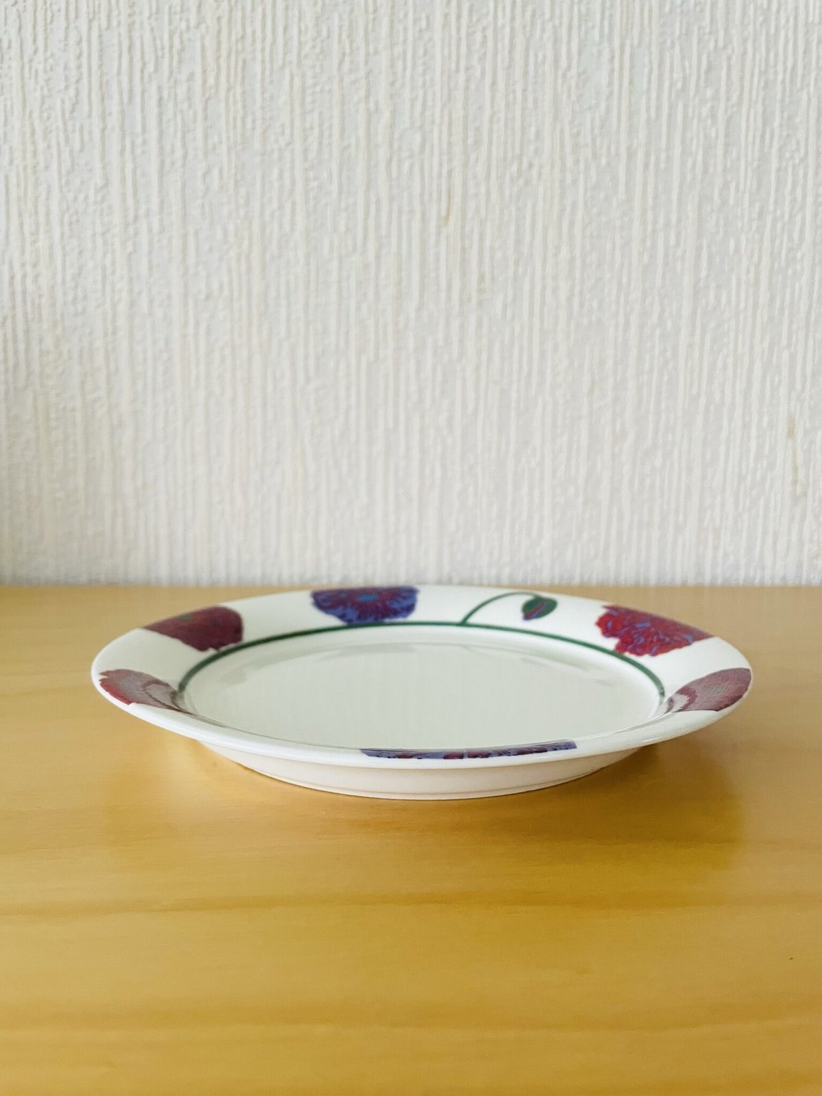 クイストゴーレリーフプレート アラビアプレート イッタラ