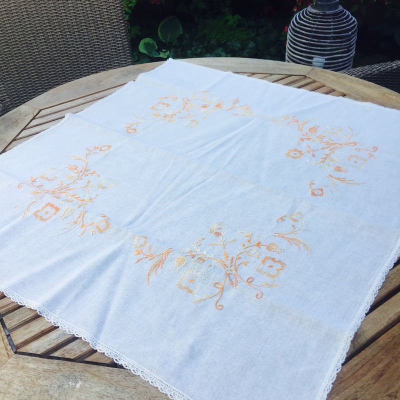 ヴィンテージテーブルクロス/刺繍/綿.リネン混 | Wasurenagusa ヴィンテージテーブルクロス/刺繍/綿.リネン混 | Wasurenagusa