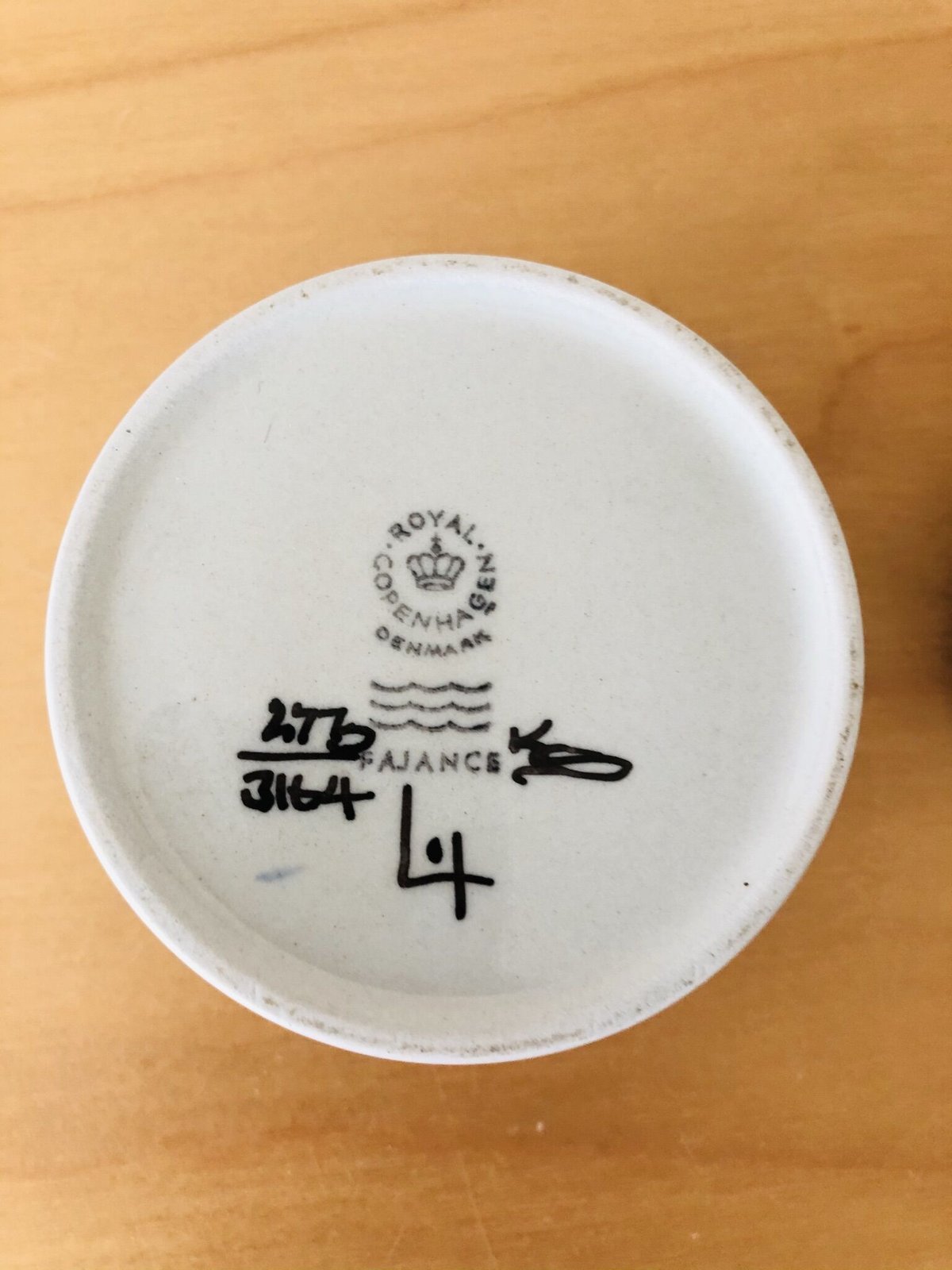 ロイヤルコペンハーゲンのFAJANCEです。とても貴重です ロイヤルコペンハーゲンのFAJANCEです。とても貴重です 【公式通販】