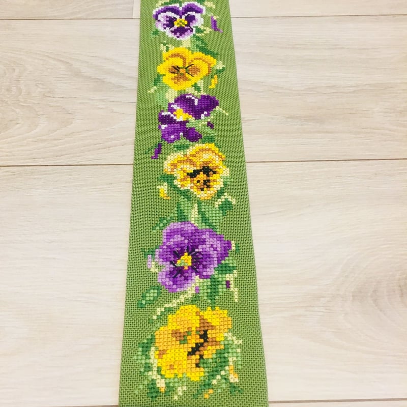 タペストリー/クロスステッチ刺繍/ヴィオラ、パンジー タペストリー/クロスステッチ刺繍/ヴィオラ、パンジー