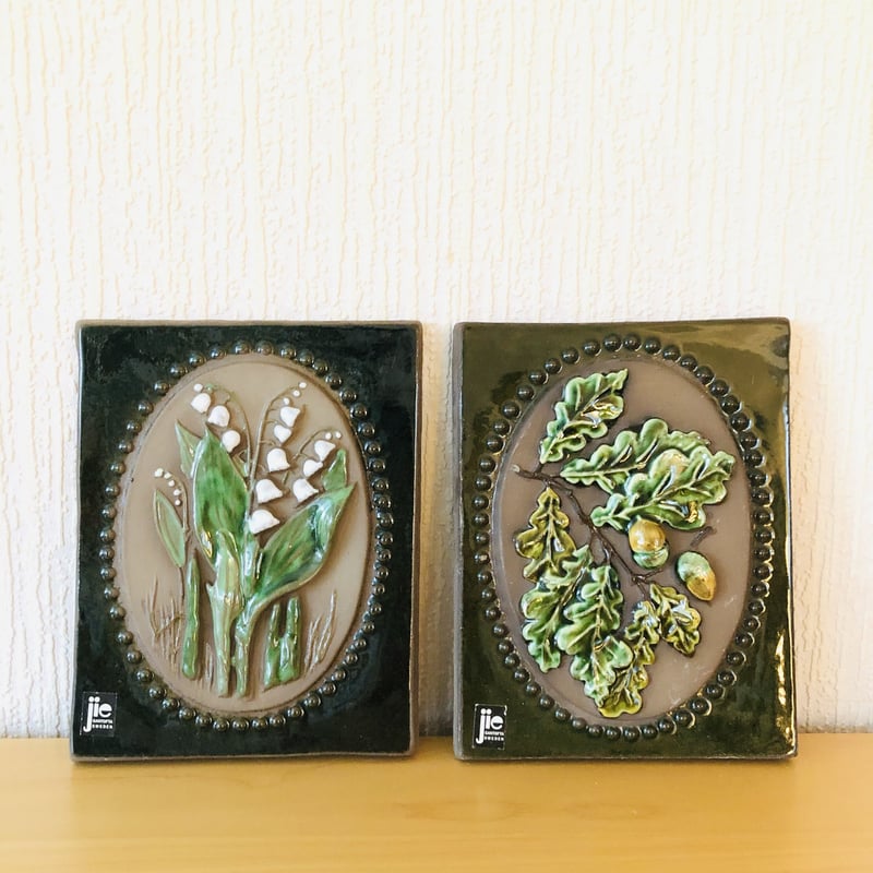 どんぐりの陶板 / 艶あり / Jie Gantofta ・ジィガントフタ