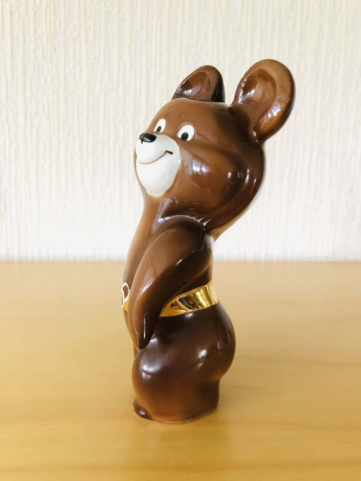 子グマのミーシャのフイギュア/陶器/15cm | Wasurenagusa 子グマのミーシャのフイギュア/陶器/15cm | Wasurenagusa