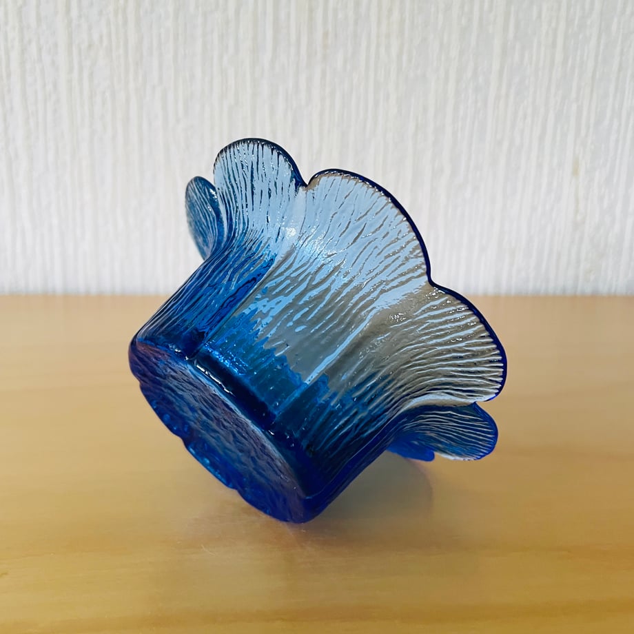6548f227380c3d02860e723f